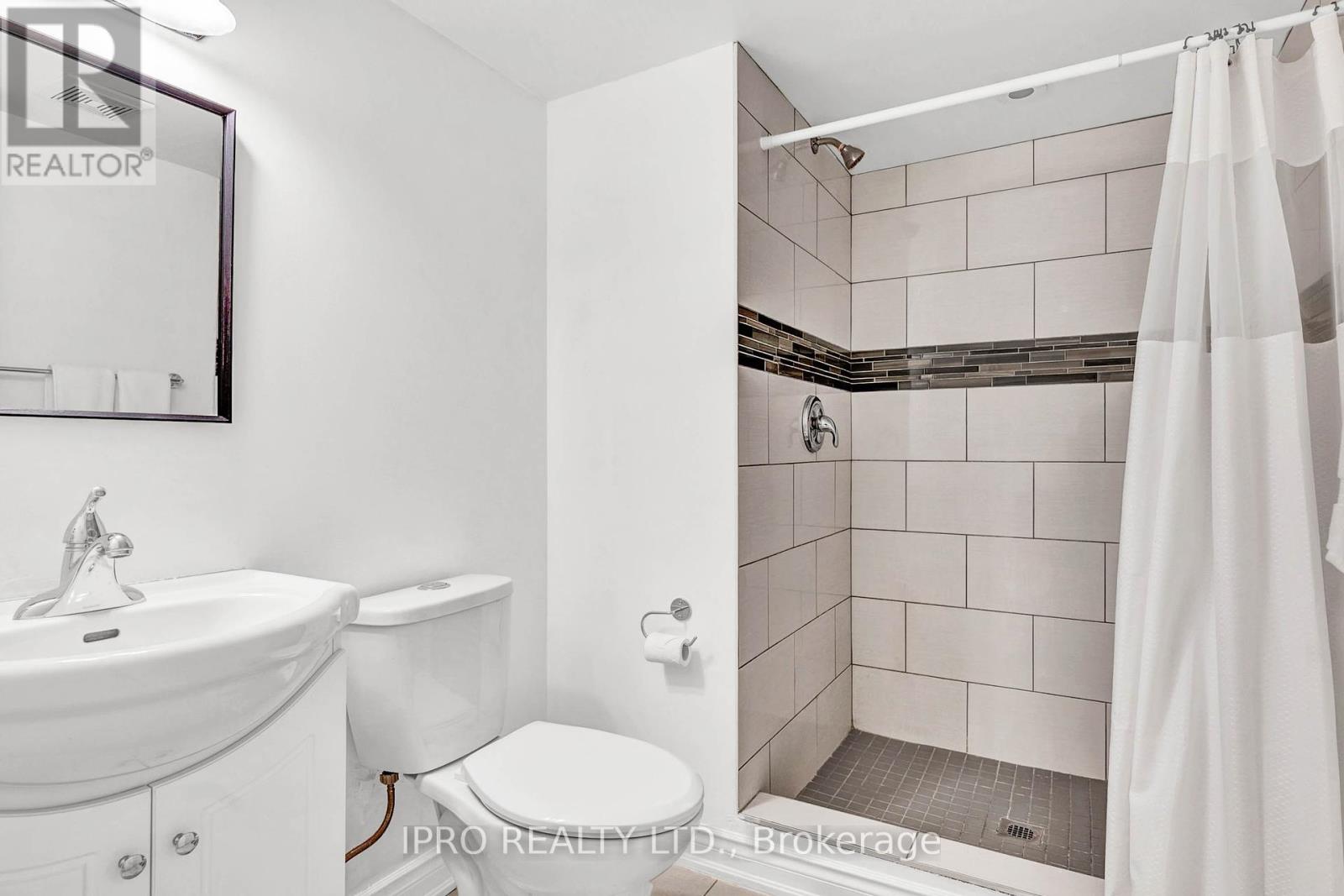 1259 Stephenson Drive, Burlington, Ontario  L7S 2B3 - Photo 28 - W12200732