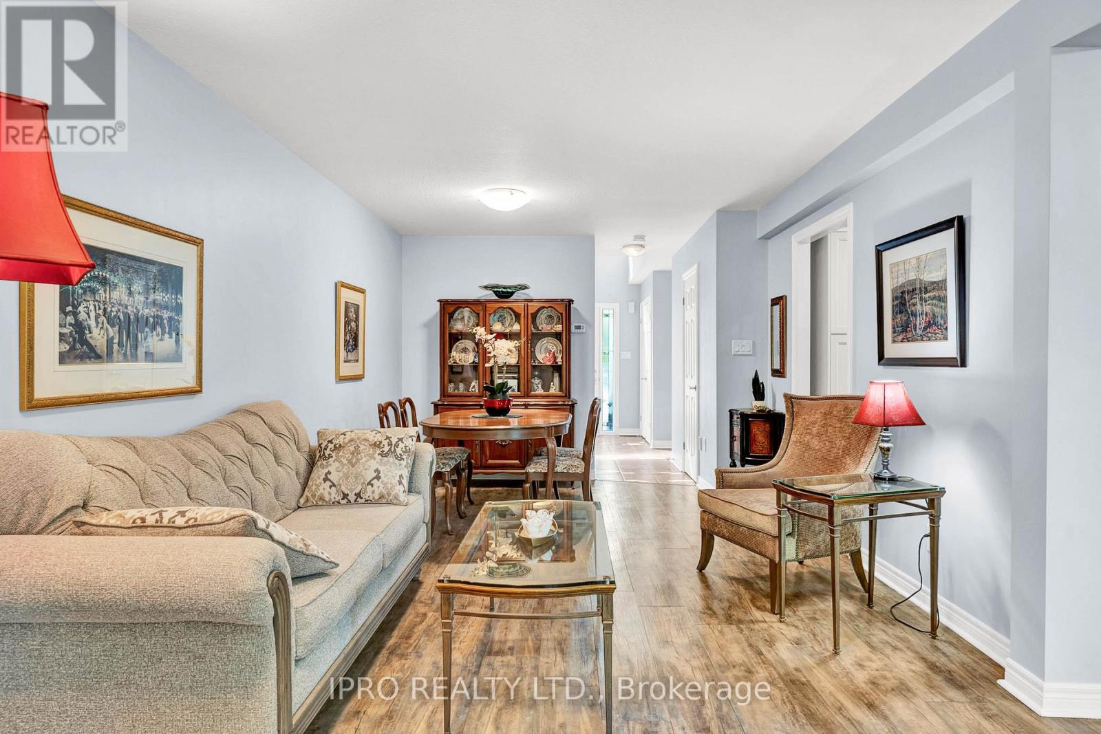 1259 Stephenson Drive, Burlington, Ontario  L7S 2B3 - Photo 5 - W12200732