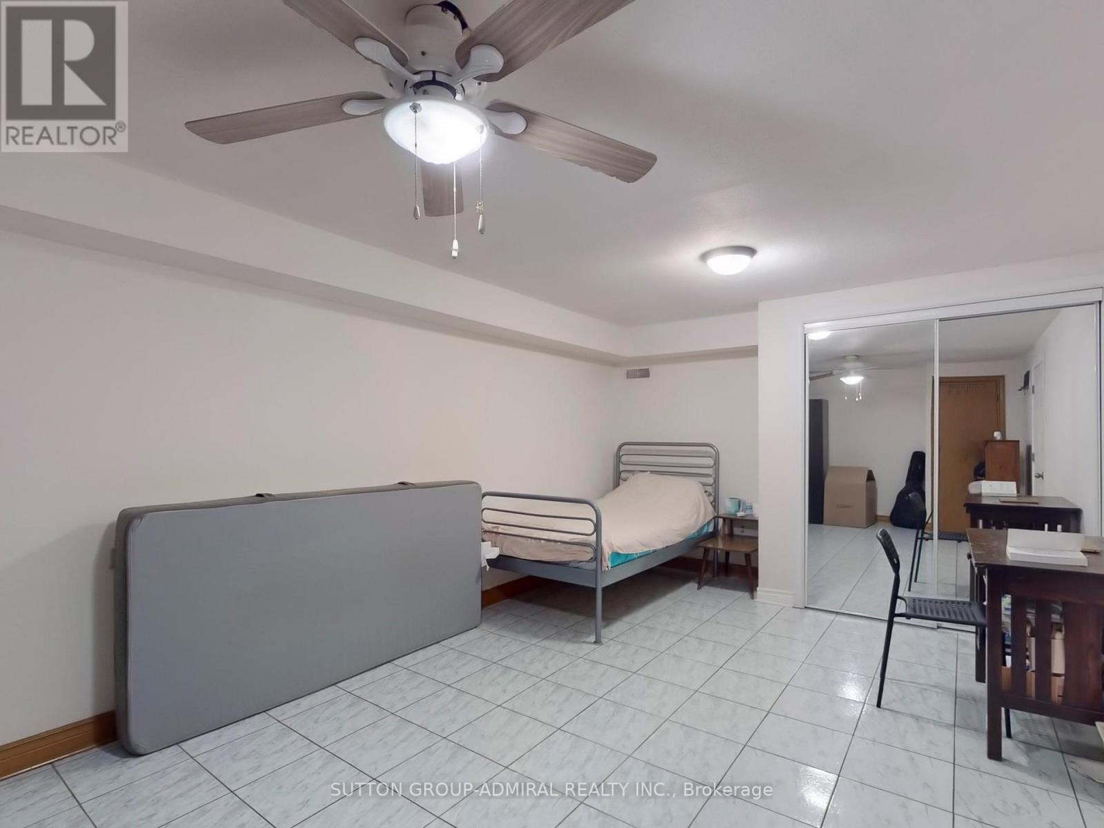 31 Charrington Crescent, Toronto, Ontario  M3L 2C3 - Photo 29 - W12200773