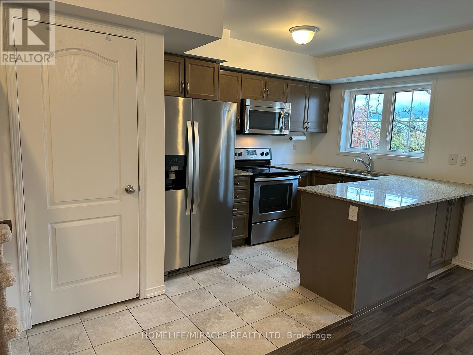 18 - 2508 Post Road, Oakville (Ro River Oaks), Ontario  L6H 0K1 - Photo 13 - W12200775