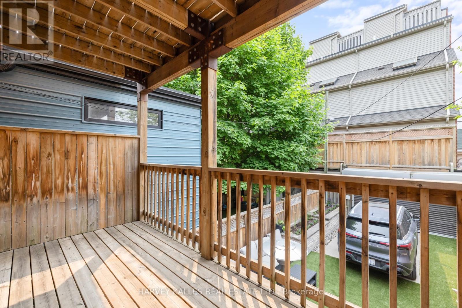 79 Pendrith Street, Toronto, Ontario  M6G 1R8 - Photo 14 - W12200791