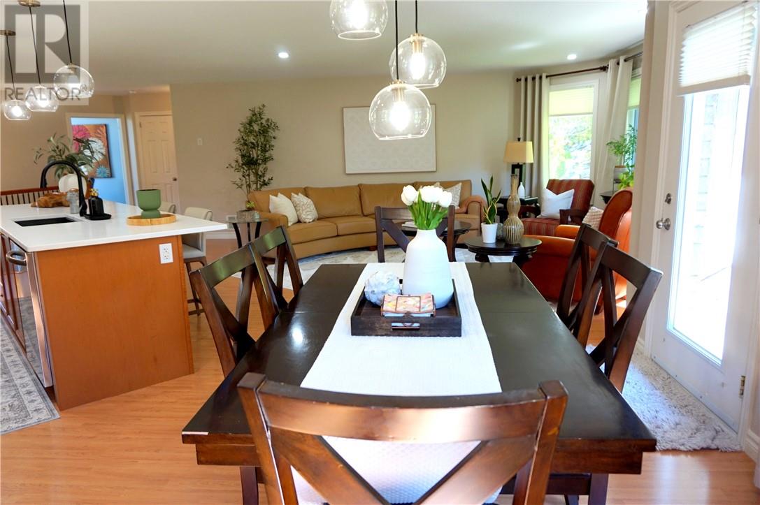 Property at 12 Platinum Place image 2