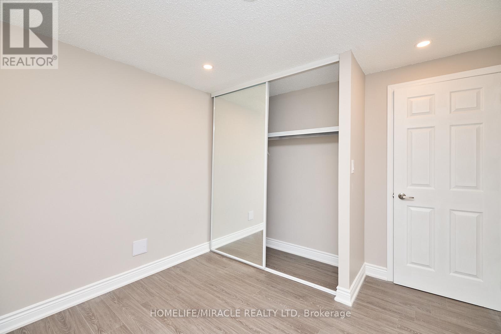 56 - 131 Rockwood Avenue, St. Catharines (Secord Woods), Ontario  L2P 3K4 - Photo 13 - X12200782