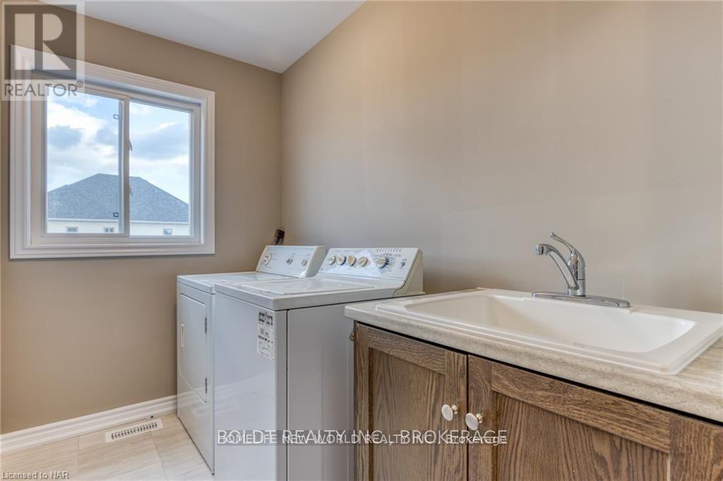 162 Mccabe Avenue, Welland, Ontario  L3B 0H6 - Photo 25 - X12200797