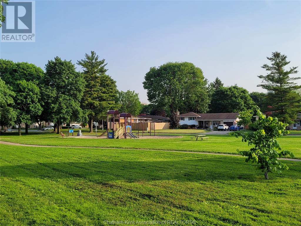 202 - 63 Baldoon Road, Chatham, Ontario  N7L 1E2 - Photo 4 - 25014172