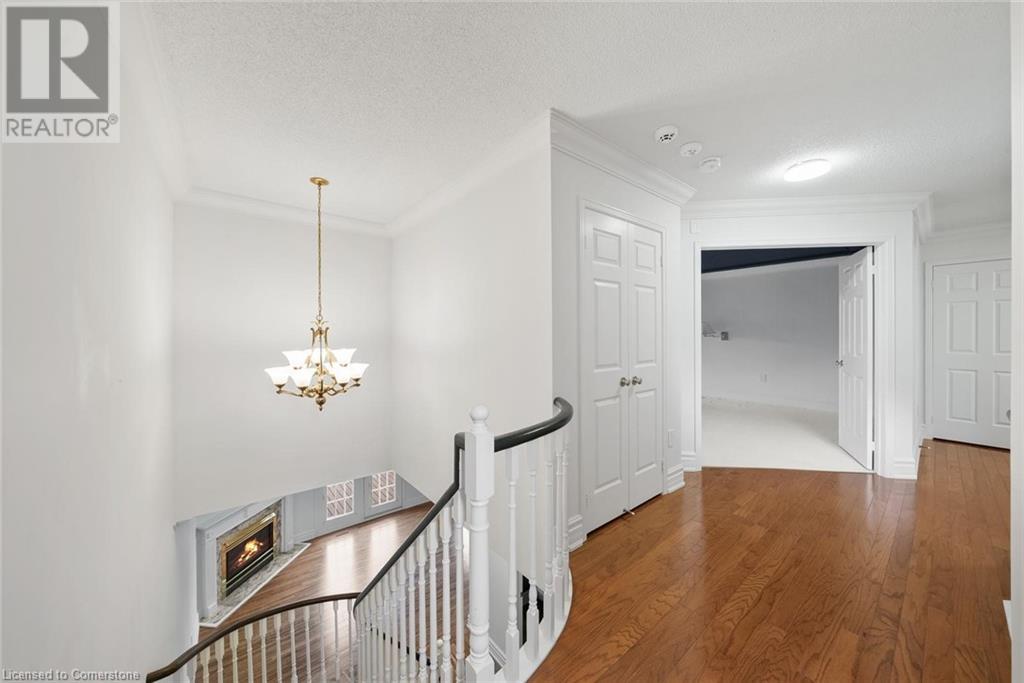 2165 Country Club Drive Unit# 12, Burlington, Ontario  L7M 4H4 - Photo 19 - 40737245