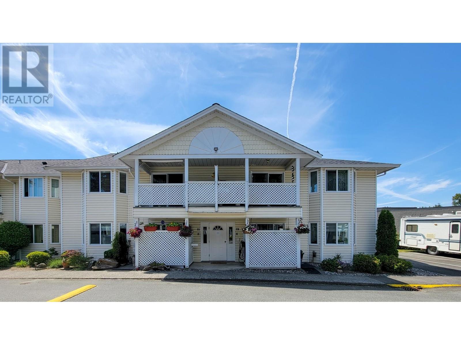12 20799 119 AVENUE, Maple Ridge, British Columbia