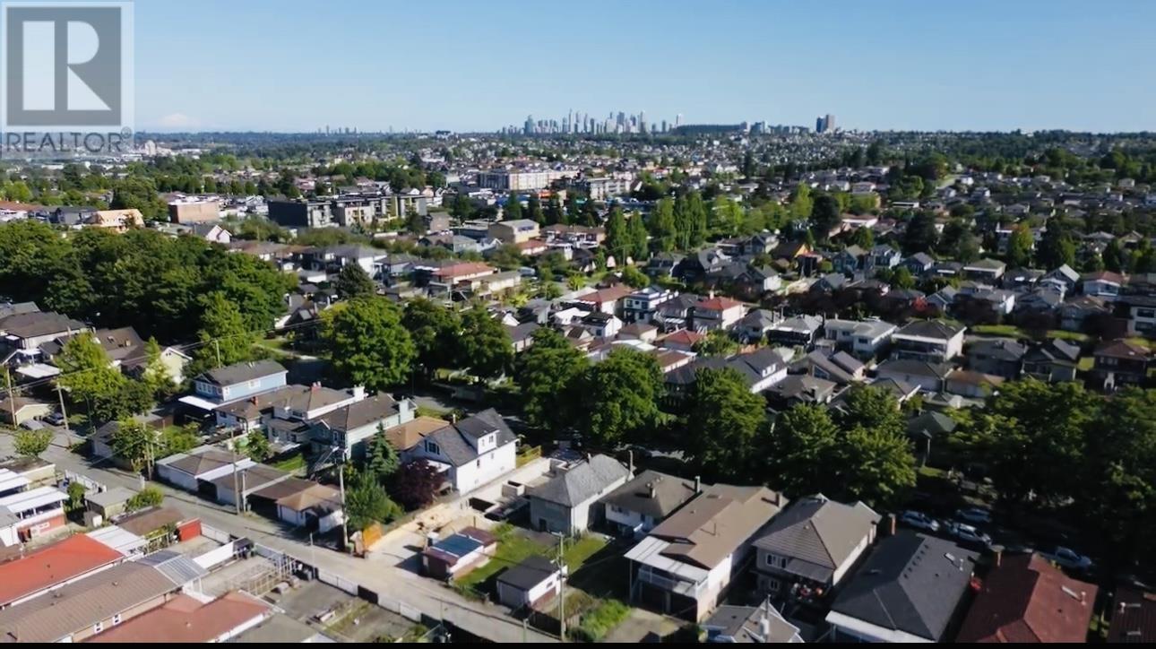 2735 Grant Street, Vancouver, British Columbia  V5K 3H1 - Photo 6 - R3009551
