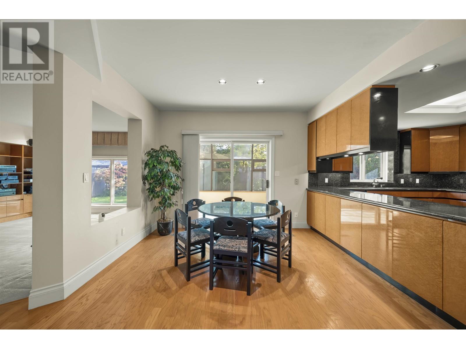 4620 Granville Avenue, Richmond, British Columbia  V7C 1E4 - Photo 12 - R3012134