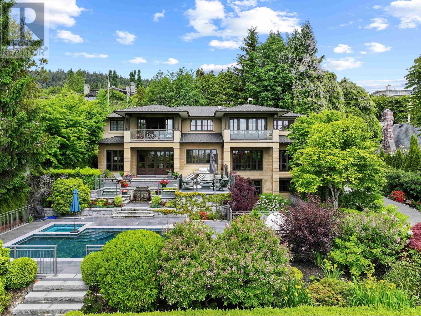 Property at 1075 GROVELAND ROAD image 2