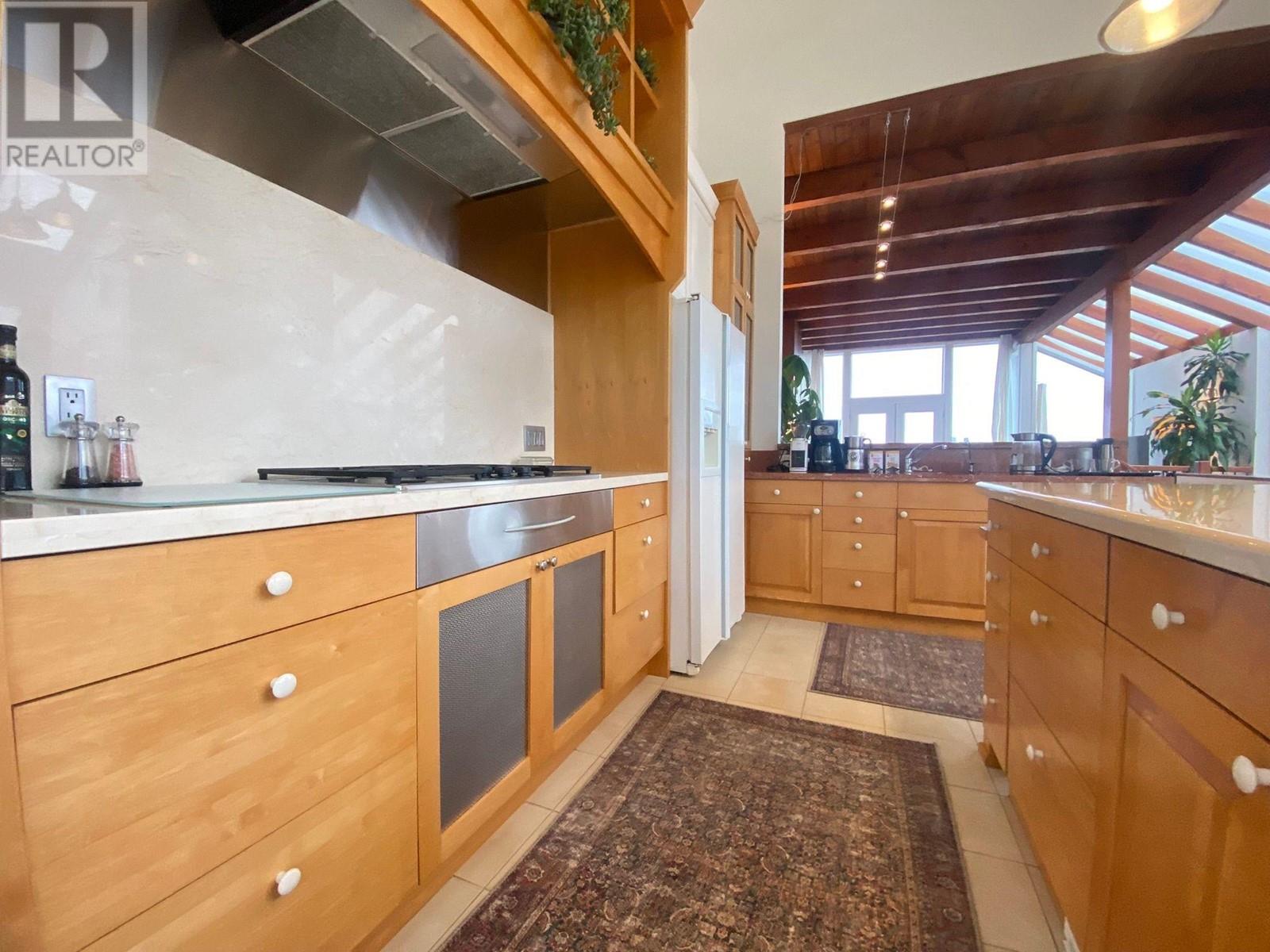 251 W 6th Street, North Vancouver, British Columbia  V7M 1K7 - Photo 26 - R3012175