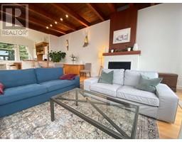 251 W 6TH STREET