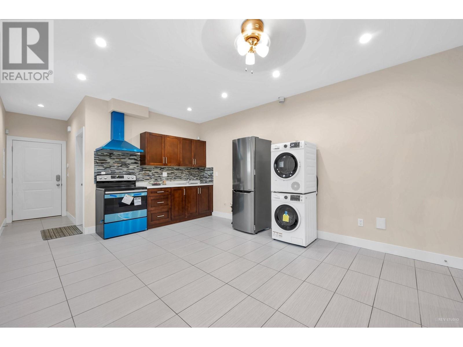 1309 EWEN AVENUE, new westminster, British Columbia