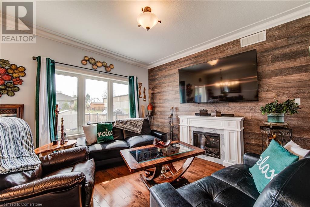 6 Brown Street S, Clifford, Ontario  N0G 1M0 - Photo 18 - 40716723