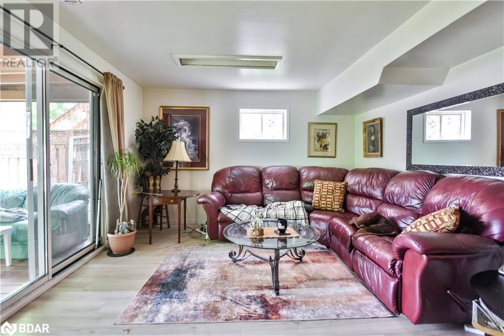 37 Nicholson Drive, Barrie, Ontario  L4N 8L7 - Photo 21 - 40738014