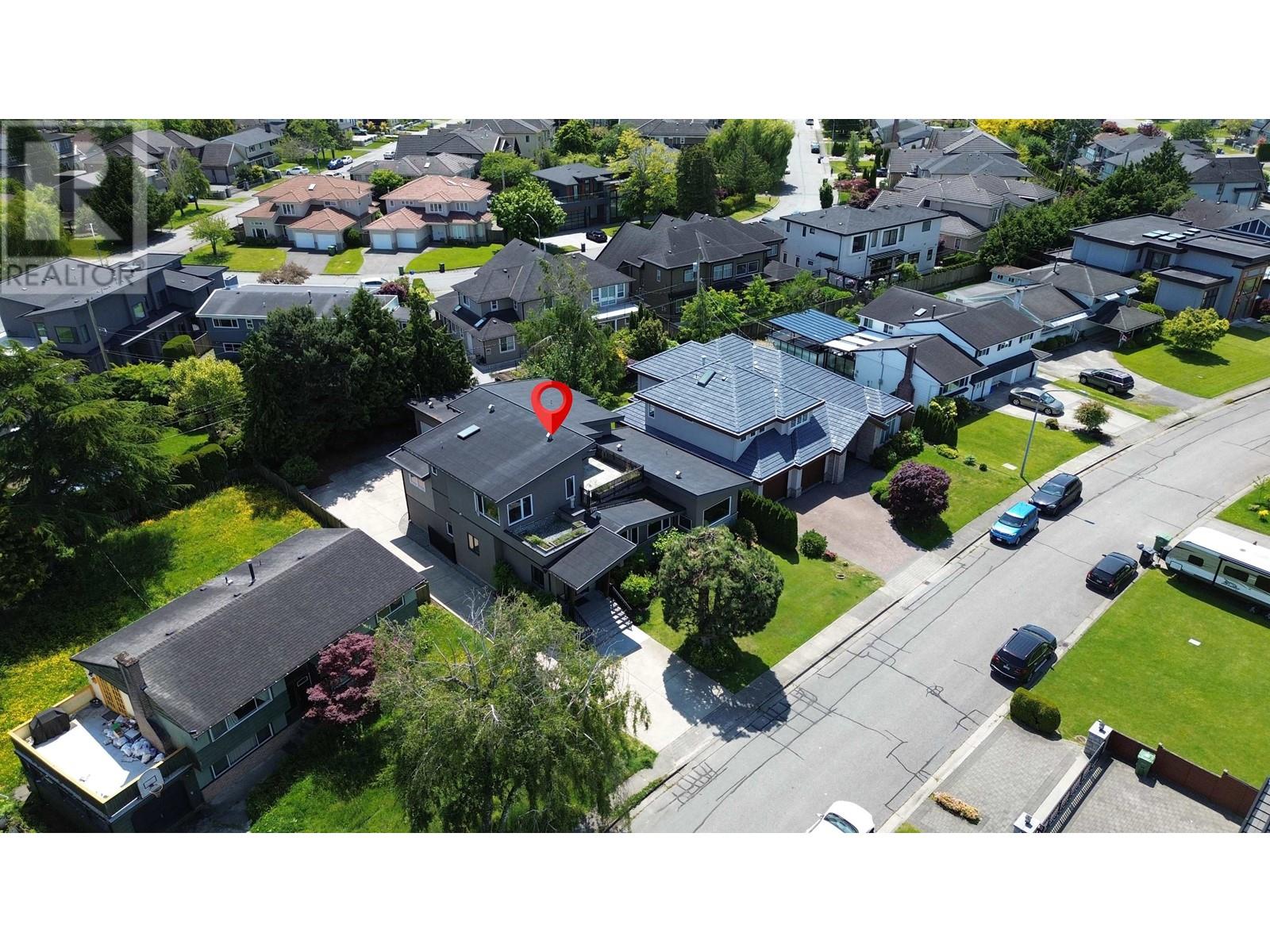 8180 Fairlane Road, Richmond, British Columbia  V7C 1Y4 - Photo 2 - R3010822