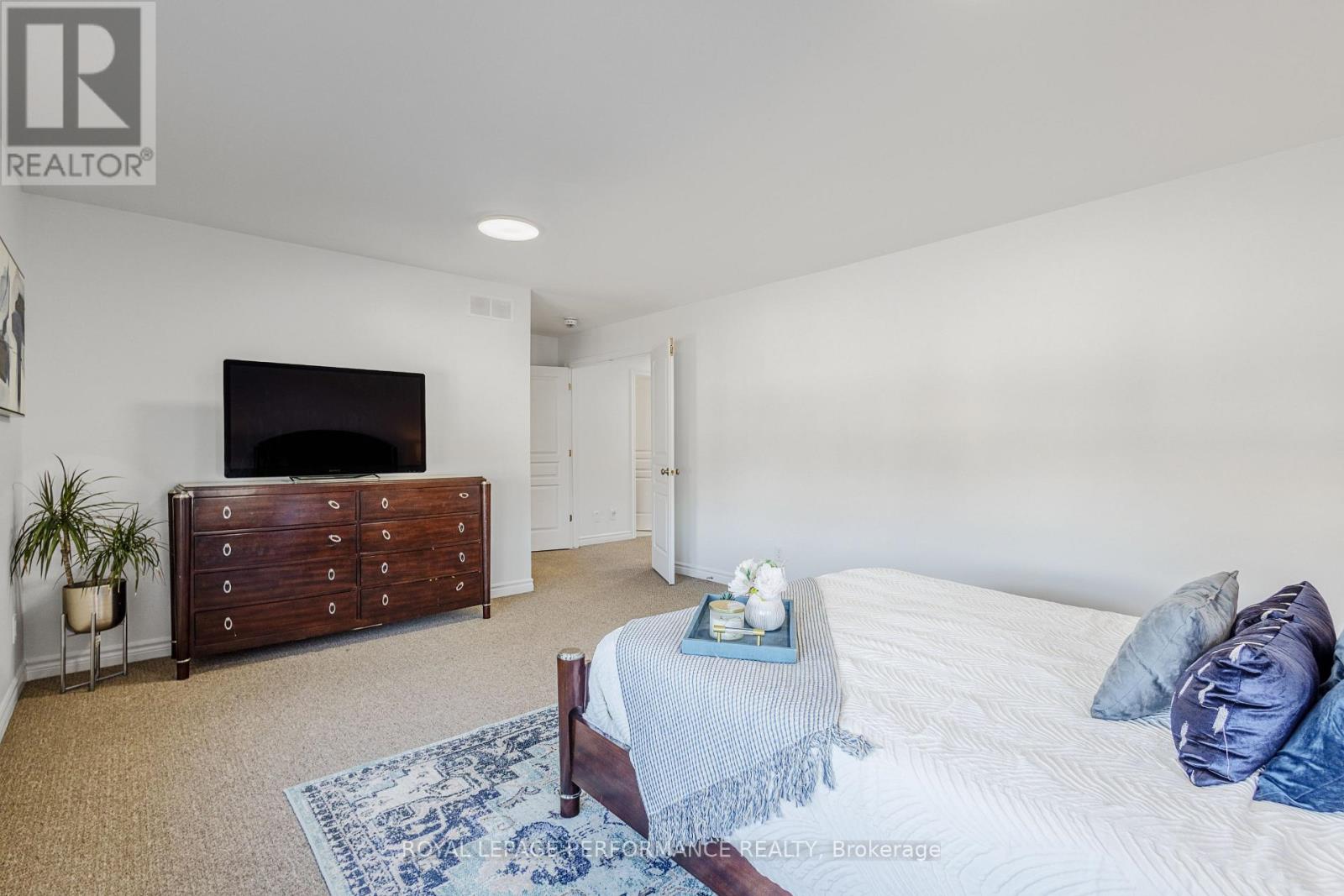 205 Shinleaf Crescent, Ottawa, Ontario  K1W 0J1 - Photo 28 - X12200823