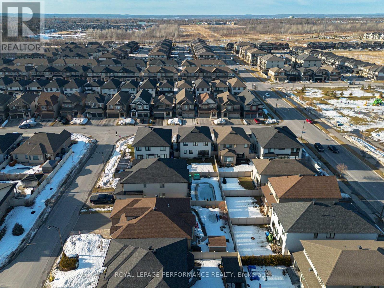 205 Shinleaf Crescent, Ottawa, Ontario  K1W 0J1 - Photo 41 - X12200823