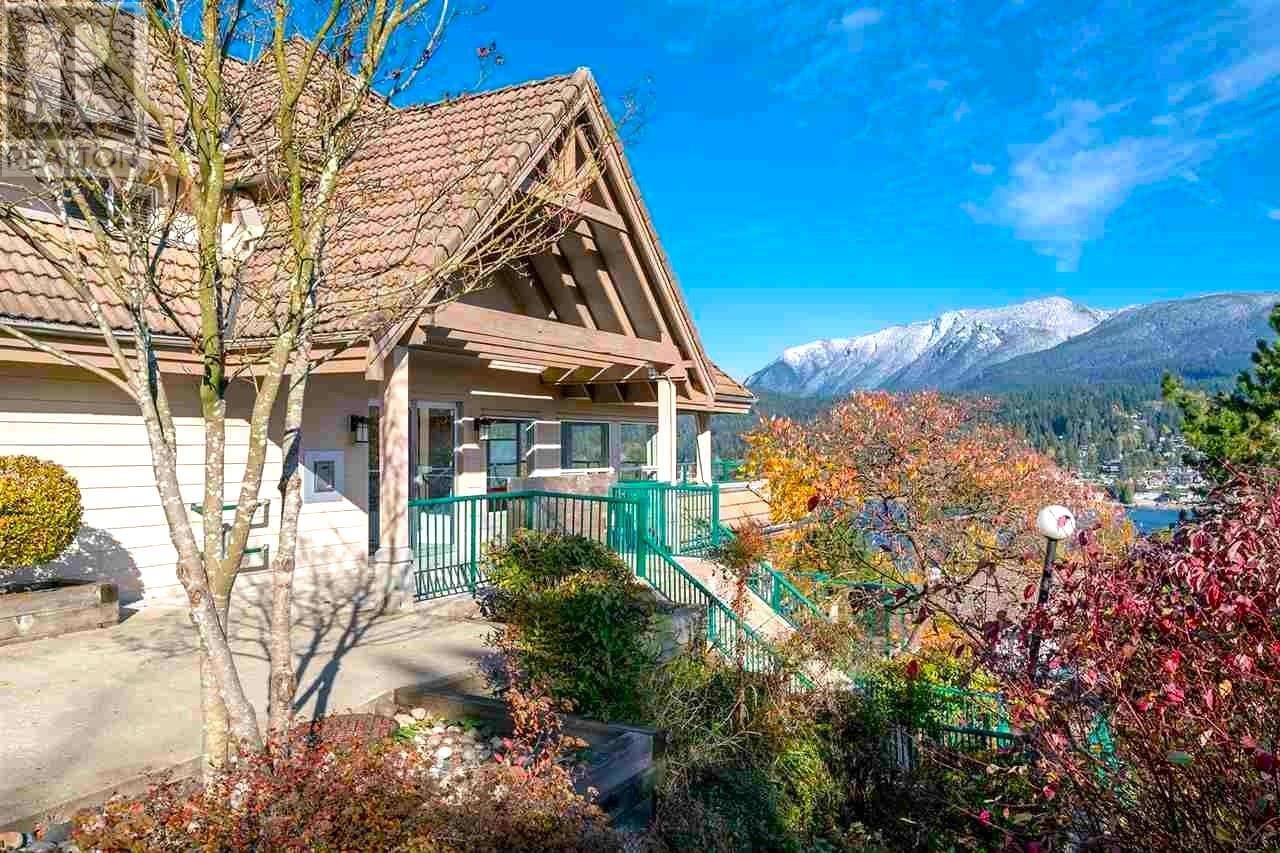 311 121 SHORELINE CIRCLE, port moody, British Columbia