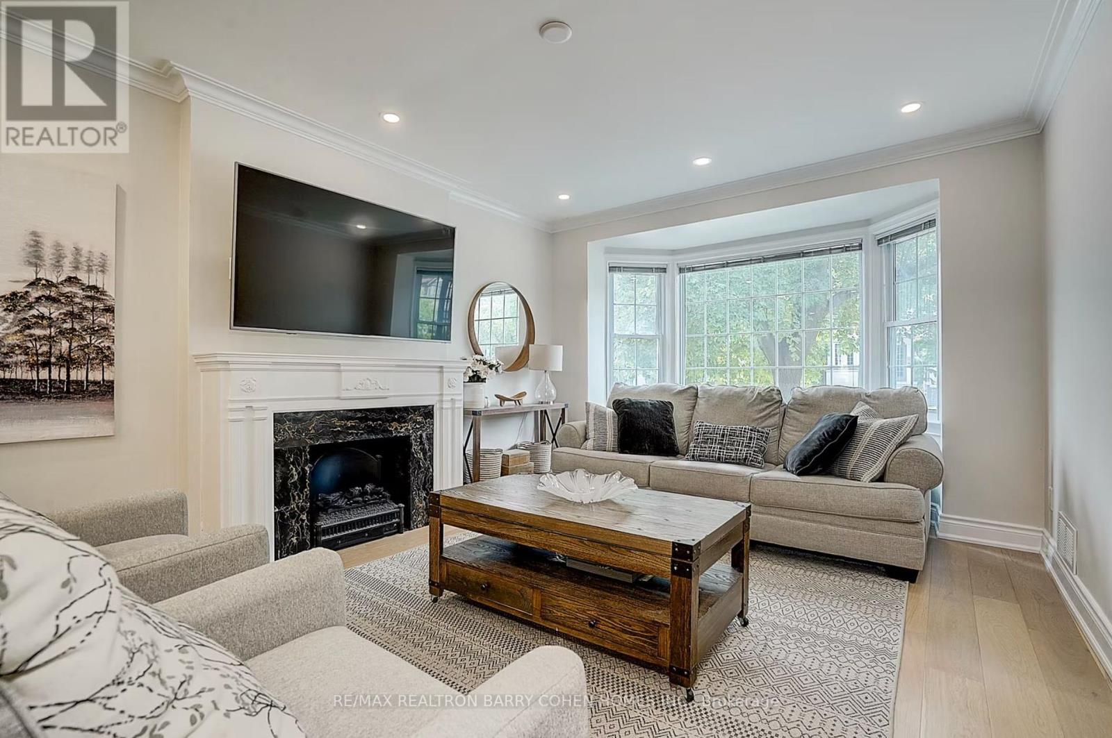 107 Braemar Avenue, Toronto (Yonge-Eglinton), Ontario  M5P 2L3 - Photo 2 - C12200843