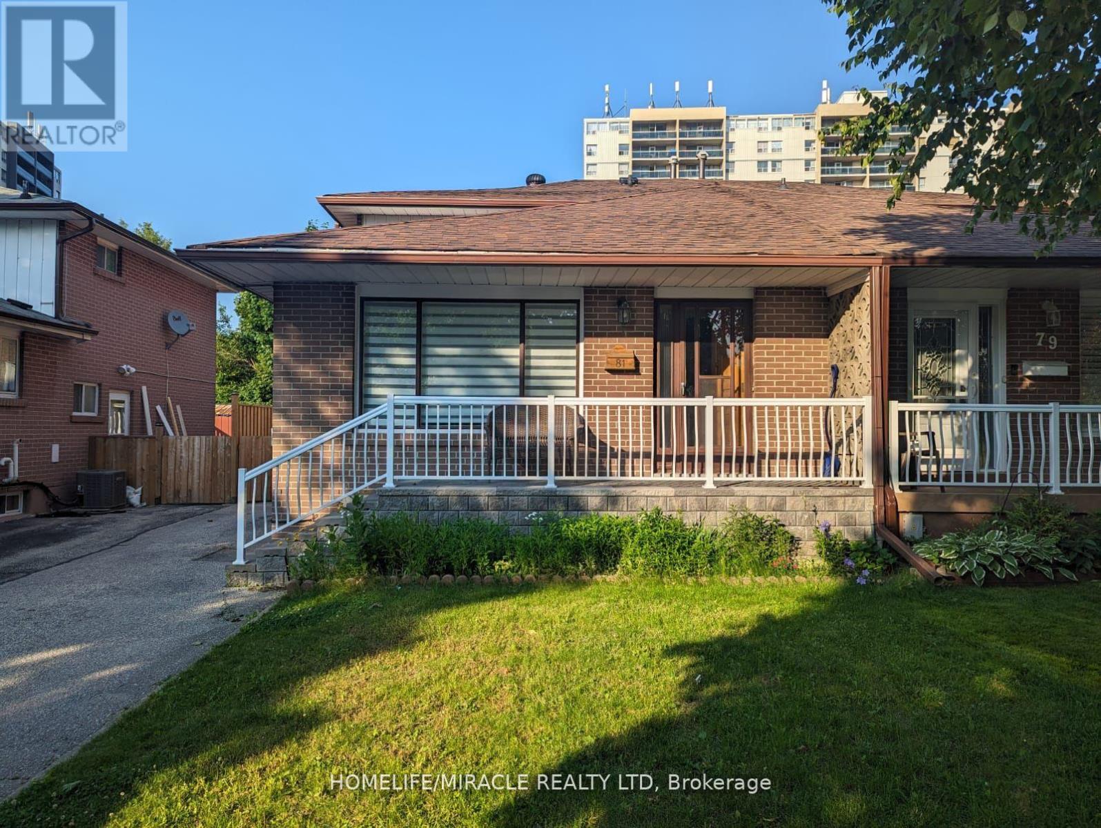 81 Dolly Varden Boulevard, Toronto, Ontario  M1H 2K2 - Photo 1 - E12200827