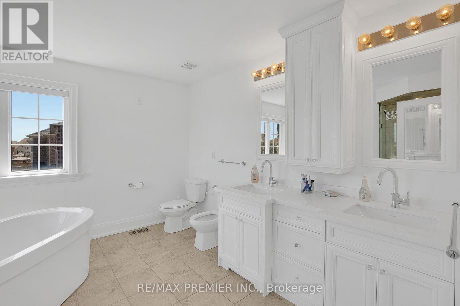 116 Torrey Pines Road, Vaughan, Ontario  L4H 3X9 - Photo 23 - N12200824