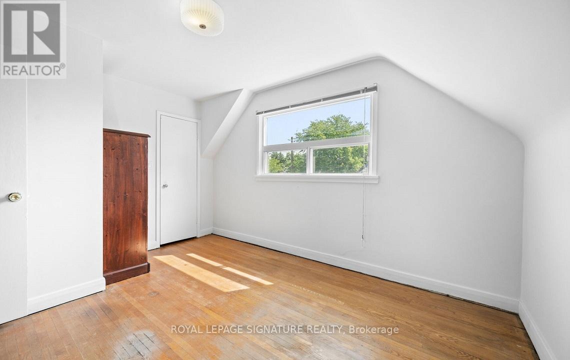 129 Allenby Avenue, Toronto, Ontario  M9W 1T2 - Photo 24 - W12200822