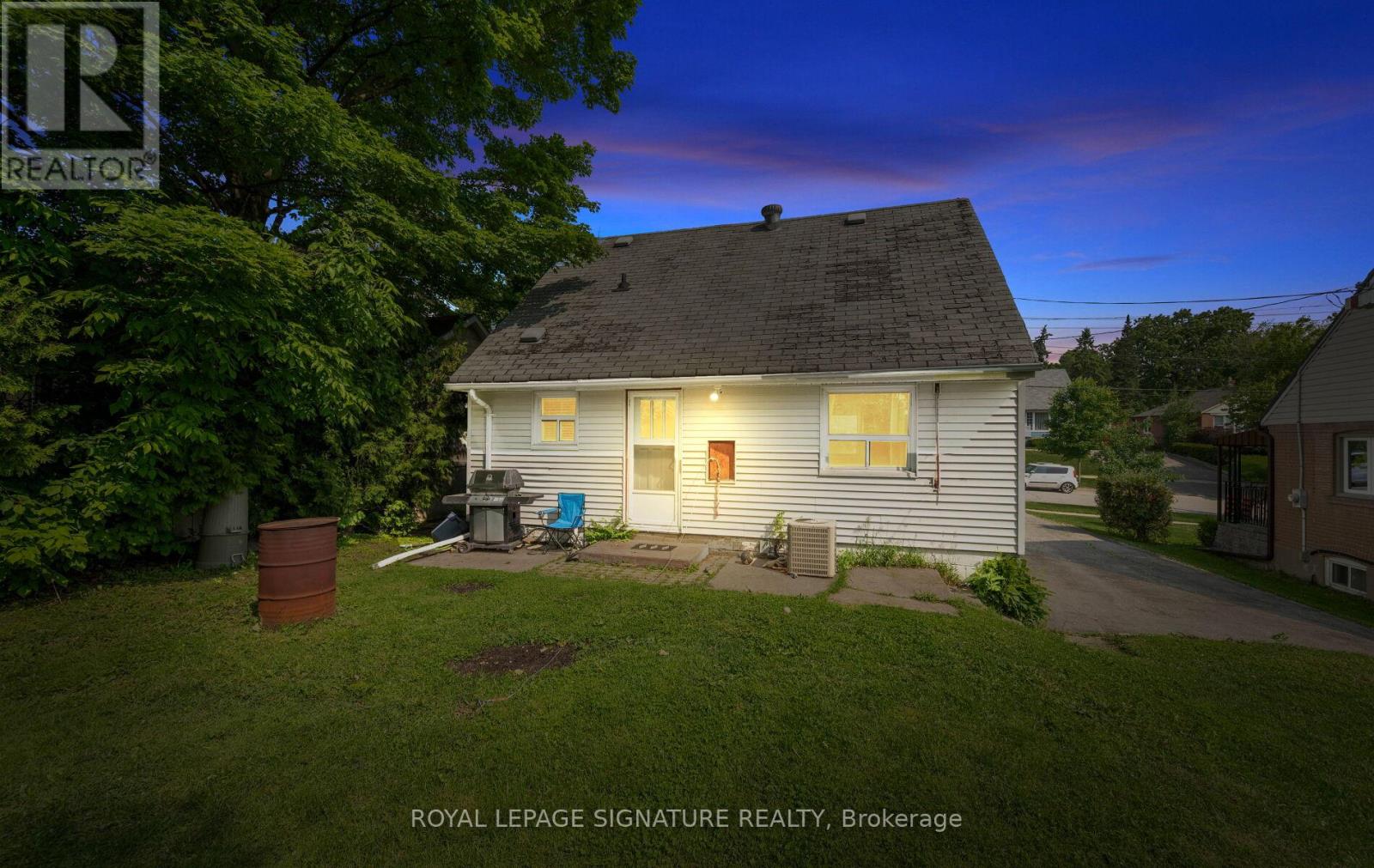 129 Allenby Avenue, Toronto (Elms-Old Rexdale), Ontario  M9W 1T2 - Photo 37 - W12200822