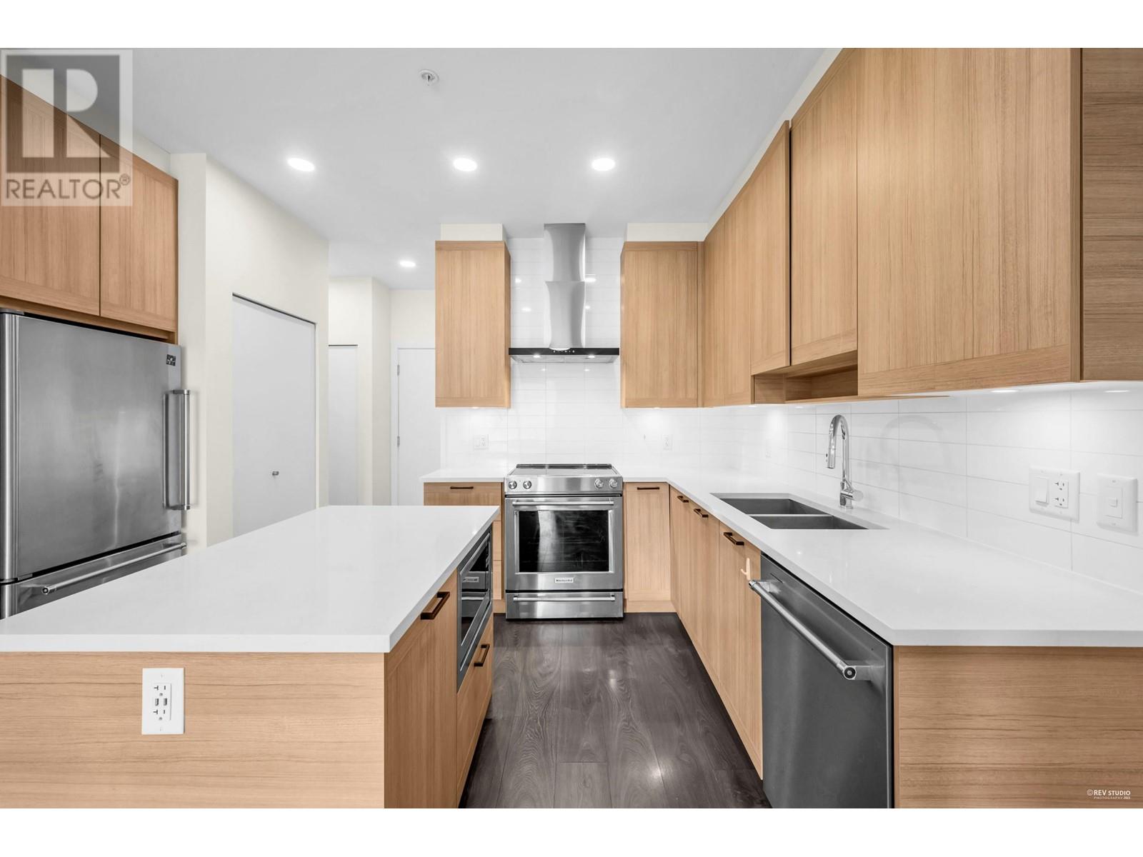 314 7133 14th Avenue, Burnaby, British Columbia  V3N 0H5 - Photo 11 - R3009817