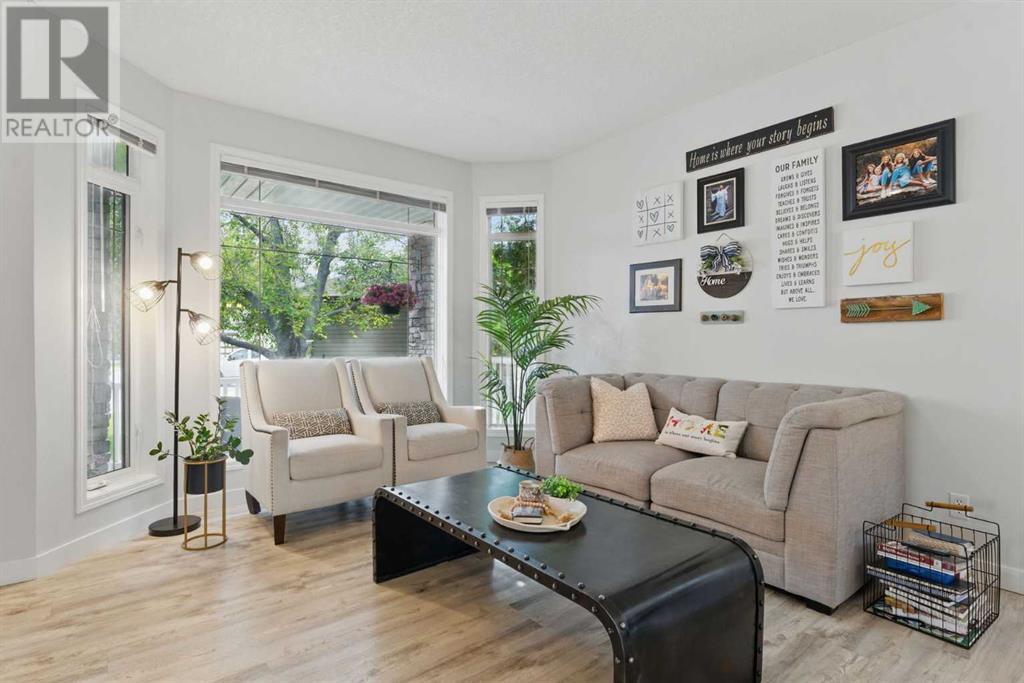 254 Chaparral Court Se, Calgary, Alberta  T2X 3M3 - Photo 4 - A2228113