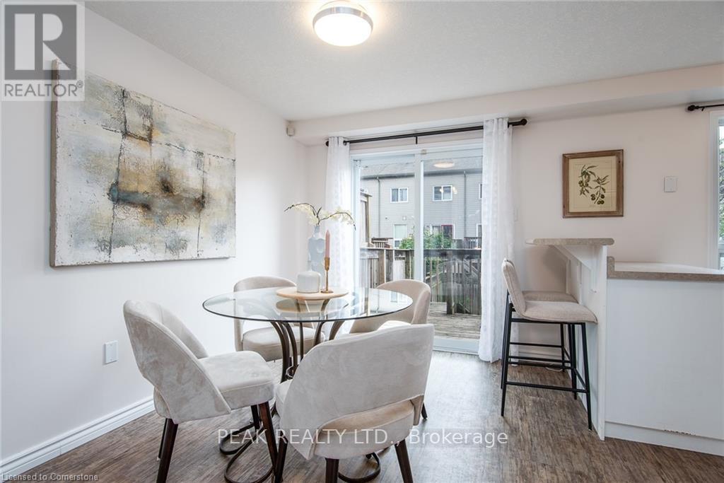 11 Madeleine Street, Kitchener, Ontario  N2R 1V6 - Photo 8 - X12200818