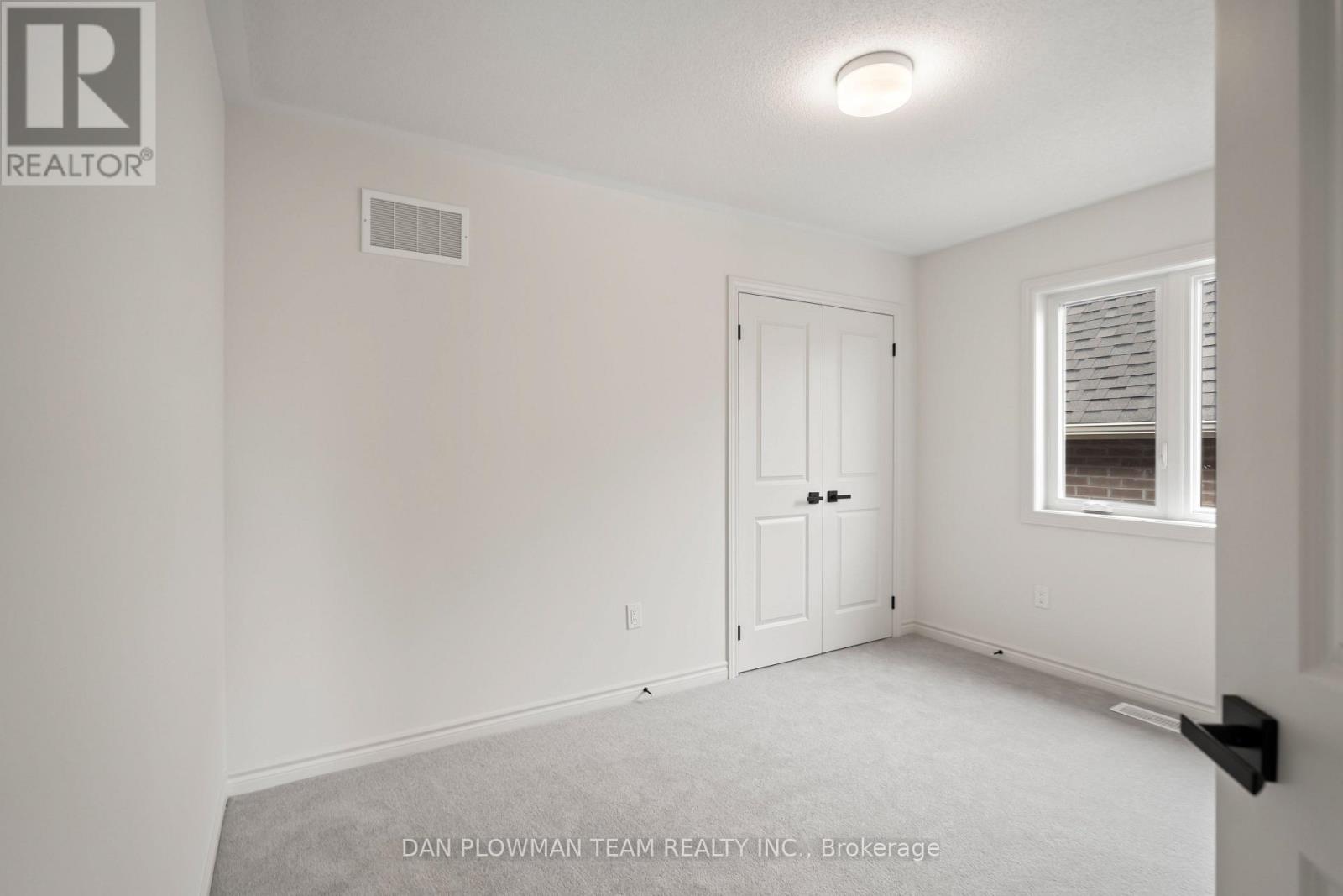 532 Hornbeck Street, Cobourg, Ontario  K9A 4A1 - Photo 27 - X12200825