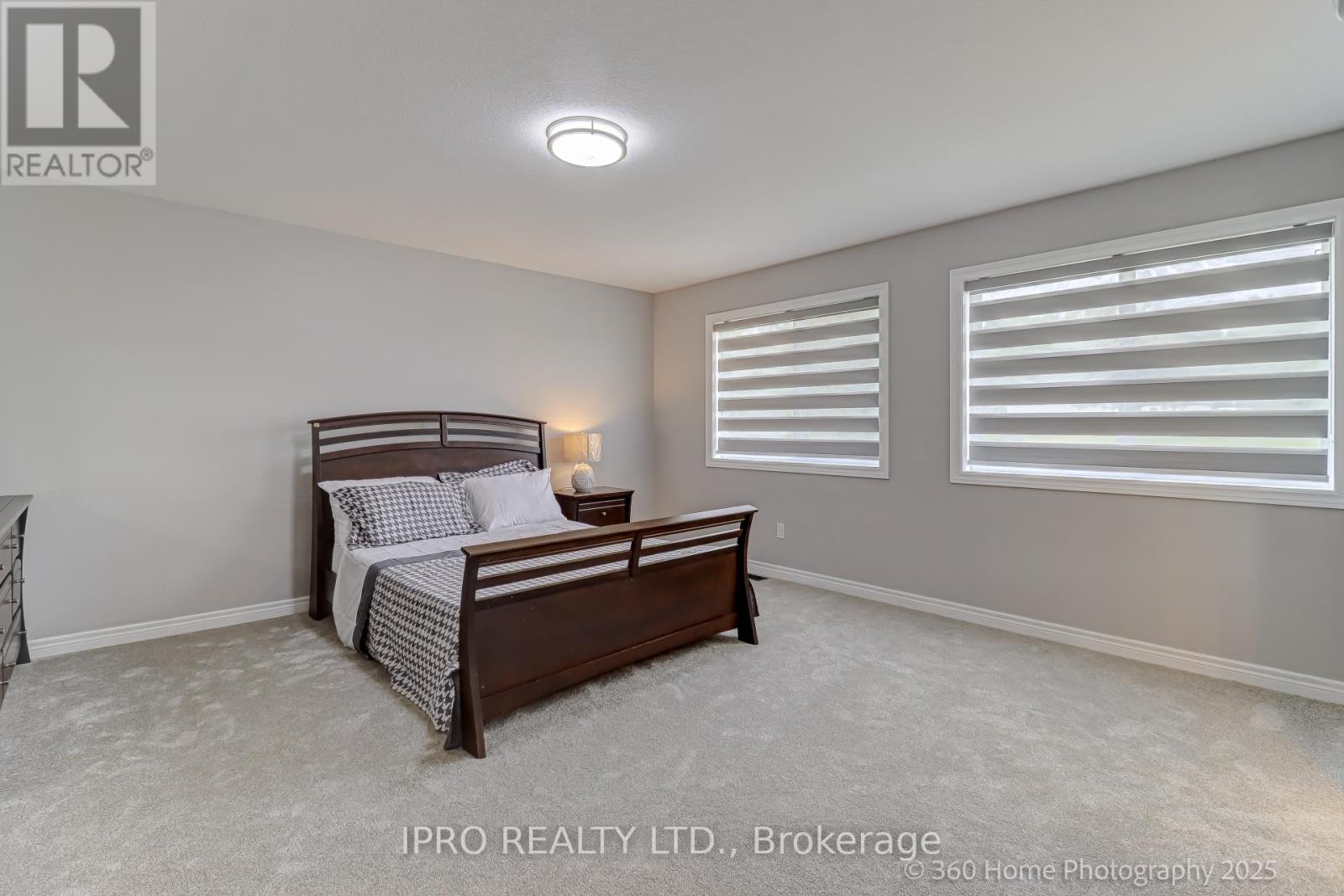 37 Woodland Drive, East Garafraxa, Ontario  L9W 6B7 - Photo 21 - X12200831