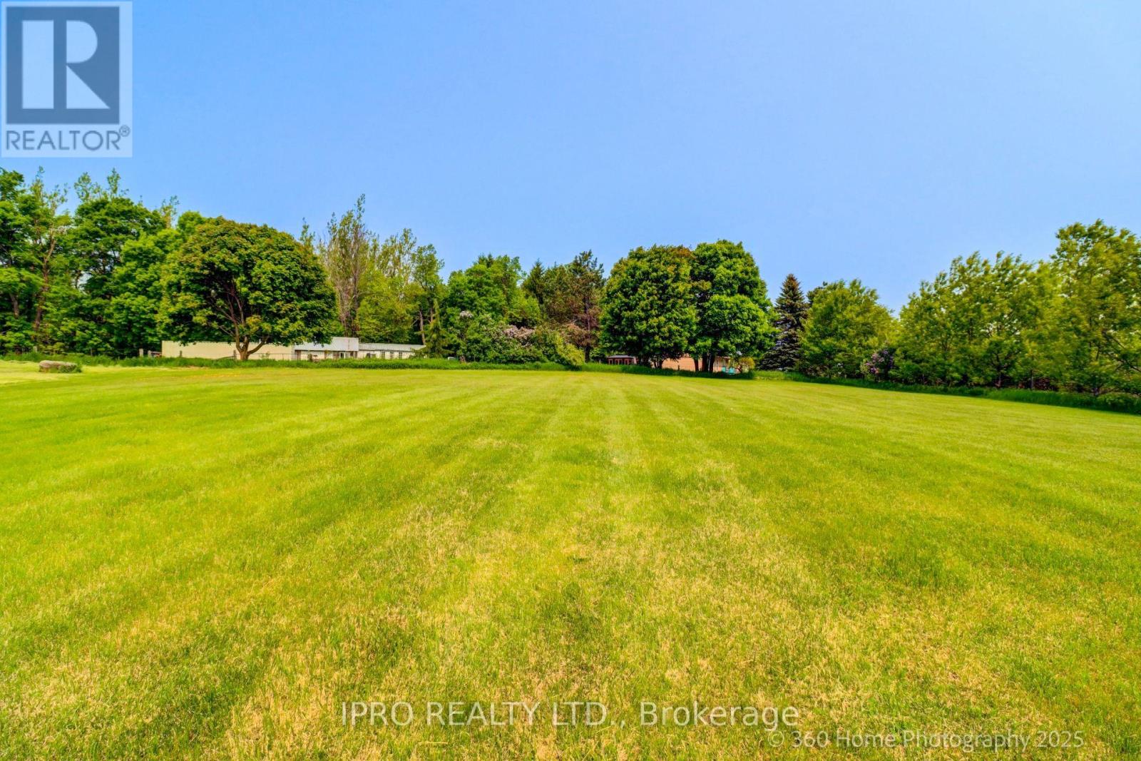 37 Woodland Drive, East Garafraxa, Ontario  L9W 6B7 - Photo 6 - X12200831