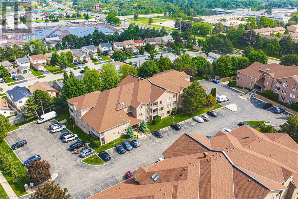 3050 Pinemeadow Drive Unit# 30, Burlington, Ontario  L7M 3X5 - Photo 2 - 40738242