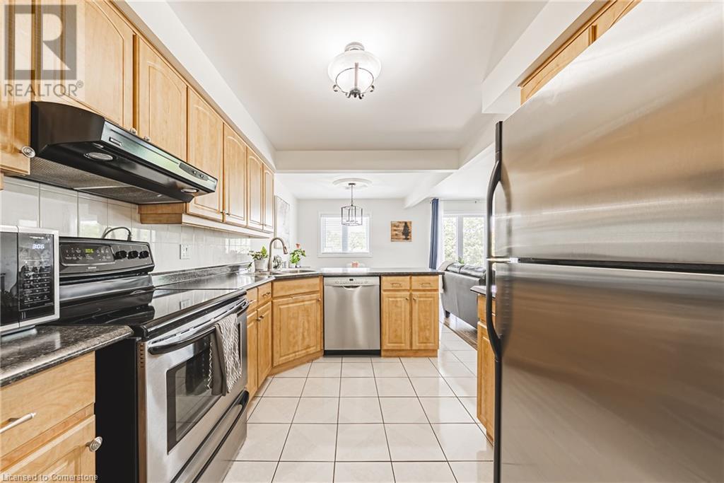3050 Pinemeadow Drive Unit# 30, Burlington, Ontario  L7M 3X5 - Photo 13 - 40738242