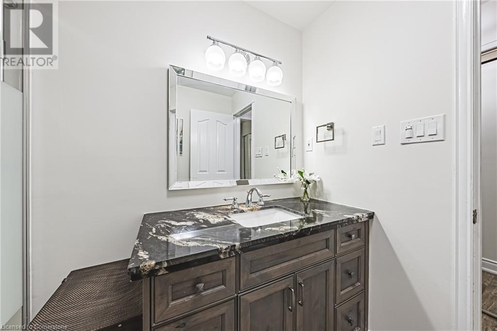 3050 Pinemeadow Drive Unit# 30, Burlington, Ontario  L7M 3X5 - Photo 29 - 40738242