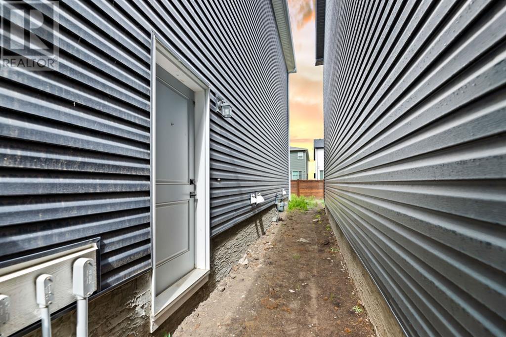 Property at 42 Setonstone Green SE image 4