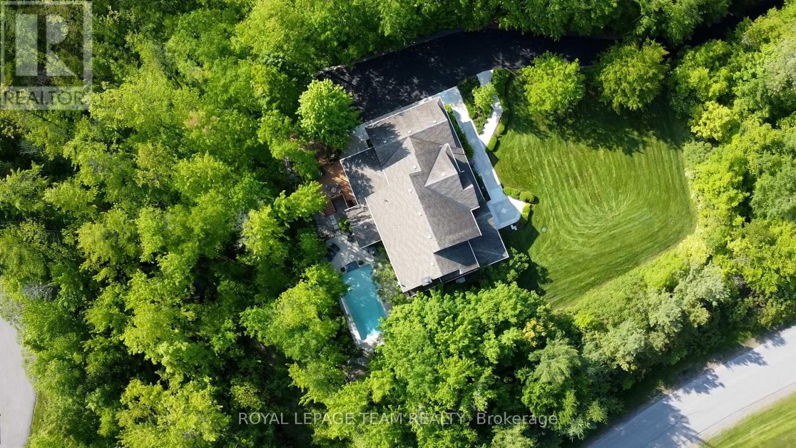387 Ridgeside Farm Drive, Ottawa, Ontario  K2W 1H3 - Photo 50 - X12200869