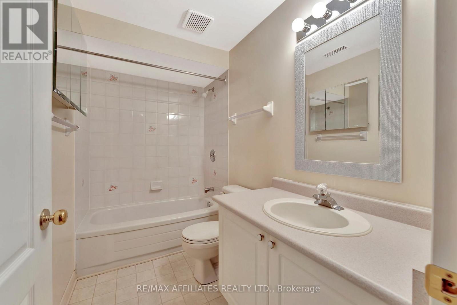 53 Bunting Lane, Ottawa, Ontario  K2M 2P5 - Photo 34 - X12200881