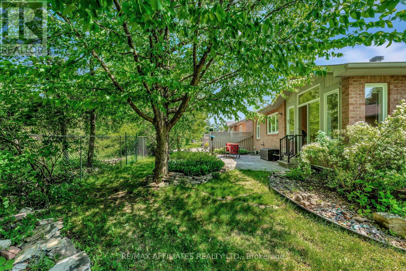 53 Bunting Lane, Ottawa, Ontario  K2M 2P5 - Photo 40 - X12200881