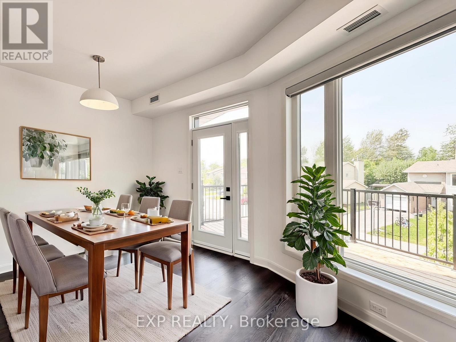 E - 25 Fair Oaks Crescent, Ottawa, Ontario  K2G 4W6 - Photo 10 - X12200890