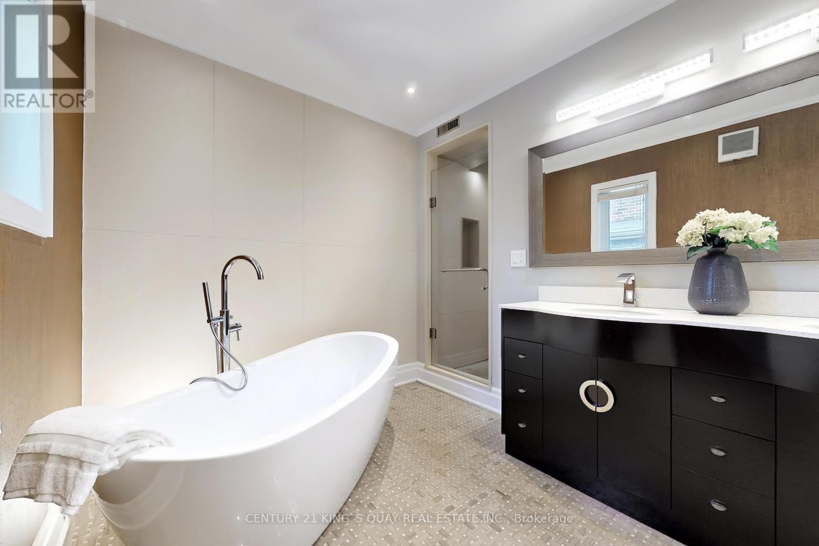 22 Coreydale Court, Toronto, Ontario  M3H 4T2 - Photo 30 - C12200855