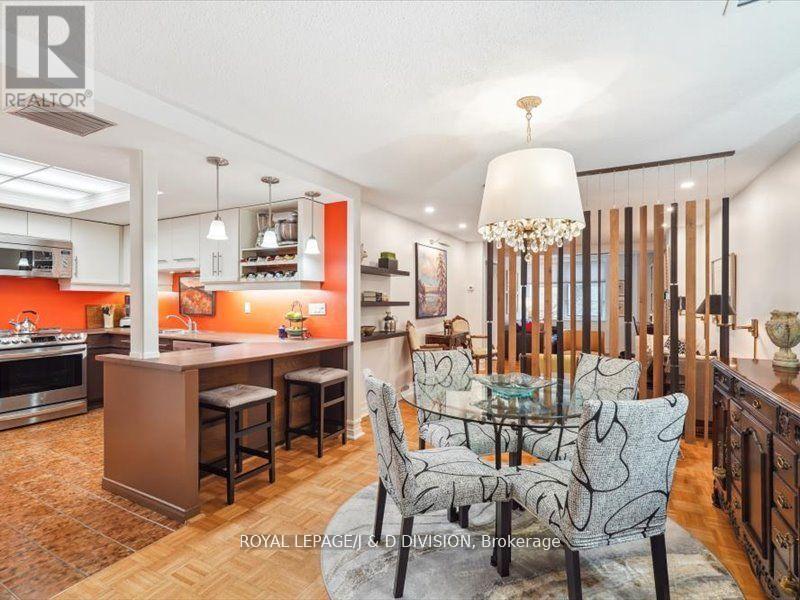 204 - 55 Lombard Street, Toronto, Ontario  M5C 2R7 - Photo 10 - C12200866