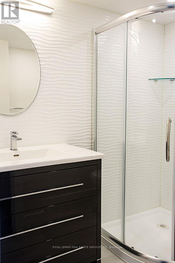 1204 - 100 Upper Madison Avenue, Toronto, Ontario  M2N 6M4 - Photo 11 - C12200912