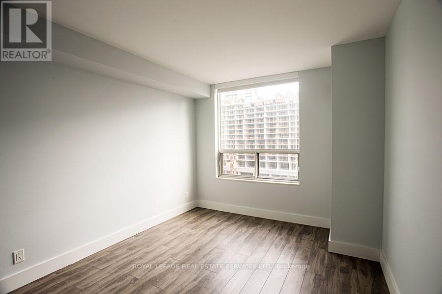 1204 - 100 Upper Madison Avenue, Toronto, Ontario  M2N 6M4 - Photo 13 - C12200912