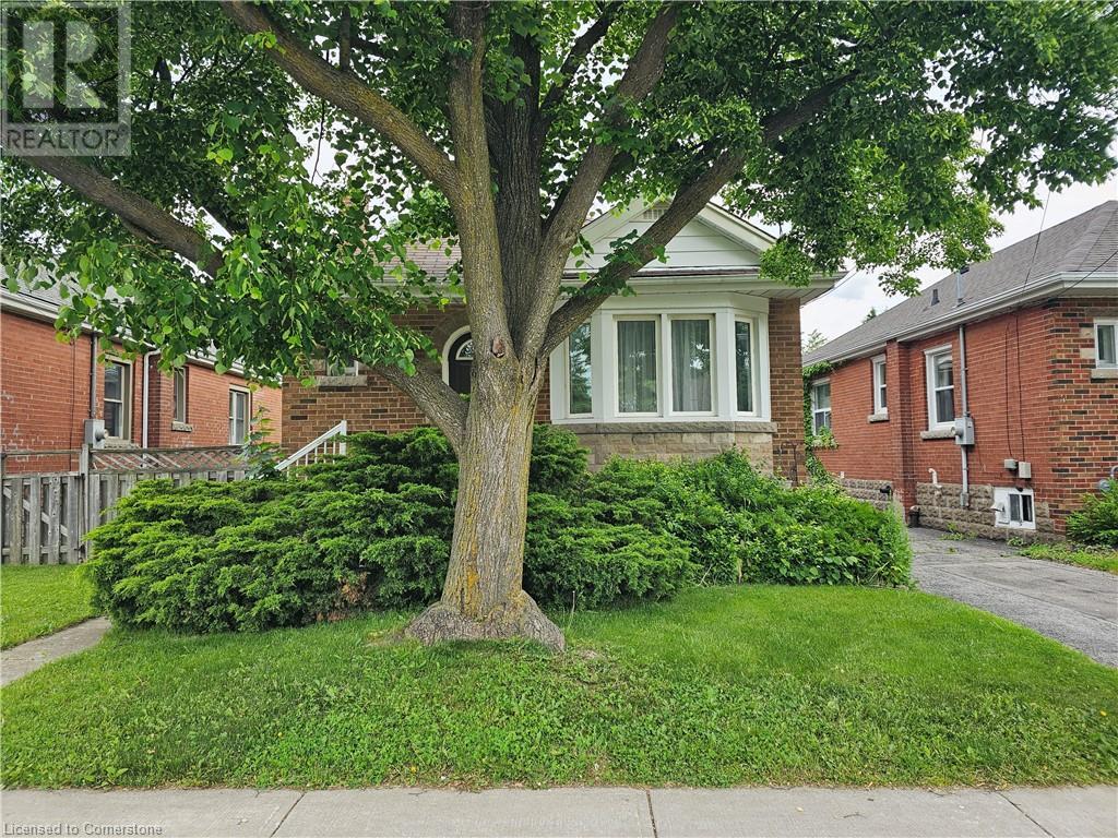 531 Queensdale Avenue, Hamilton, Ontario  L8V 1L1 - Photo 2 - 40738068