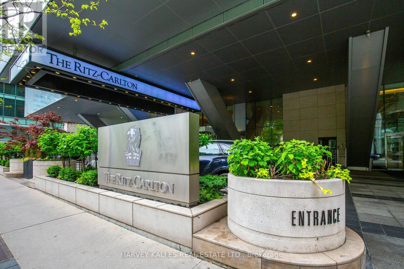 3101 - 183 Wellington Street W, Toronto, Ontario  M5V 0A1 - Photo 46 - C12200689
