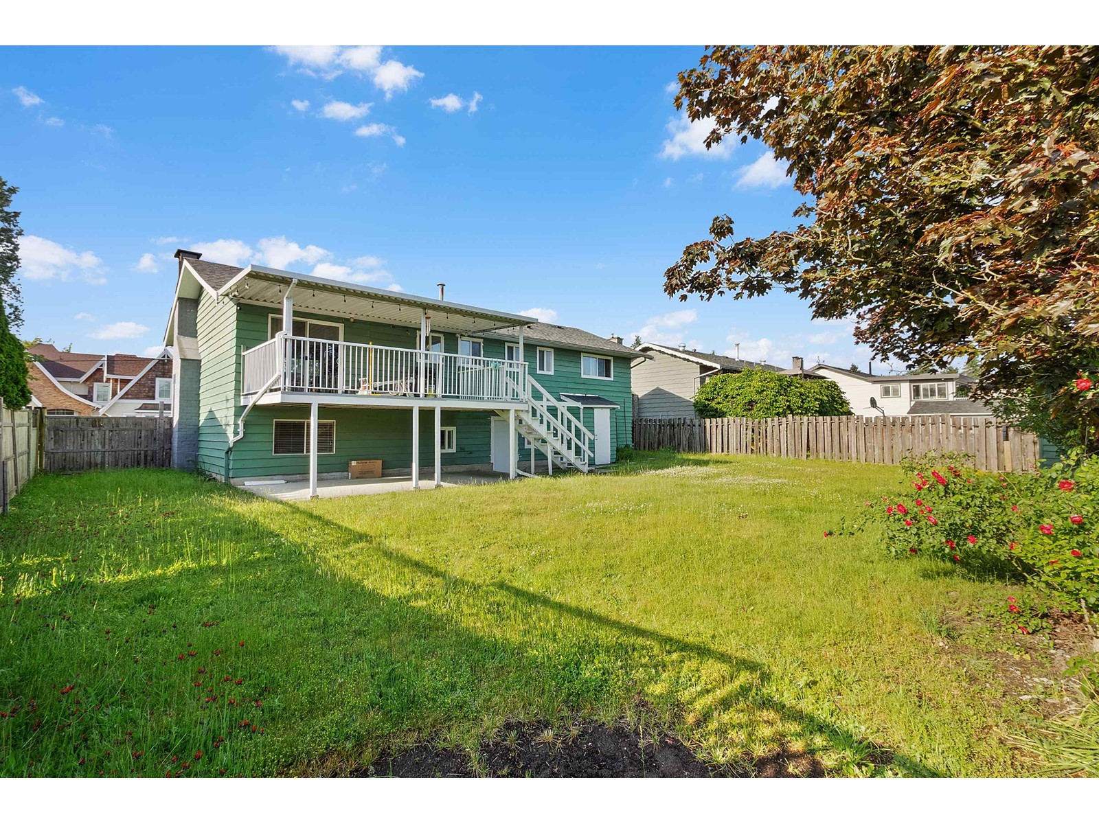 17816 59 Avenue, Surrey, British Columbia  V3S 1P5 - Photo 4 - R3010335