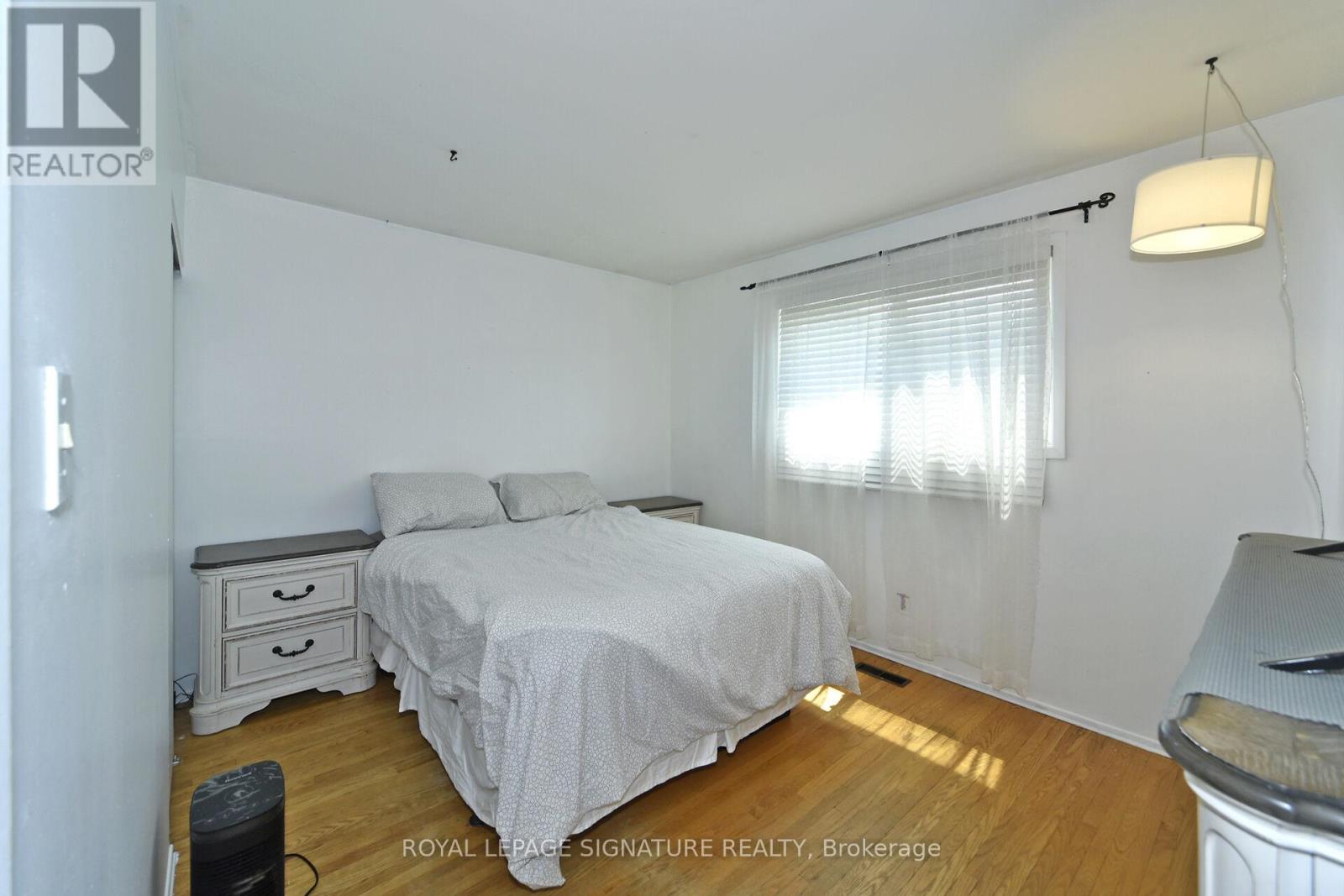 845 Breda Avenue, Pickering (West Shore), Ontario  L1W 2K4 - Photo 23 - E12200899